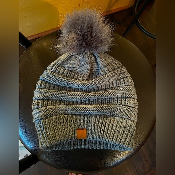Accessories - Ladies Winter Hat